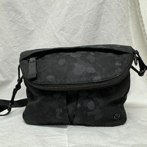 Lululemon Festival Bag